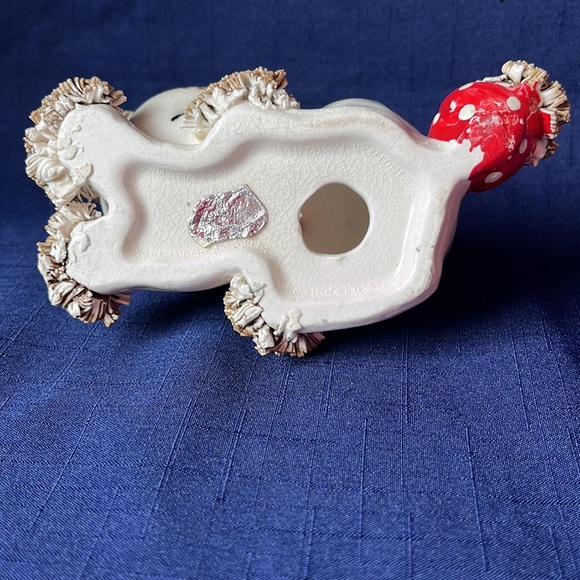 Vintage MC Lefton Spaghetti Dog ( puppy) with Bug on Butt Figurine - Picture 5 of 5